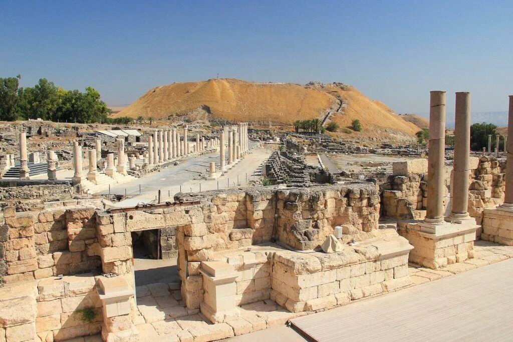 Pelerinaj în Țara Sfântă: Tur spiritual de 14 zile prin Iordania și Israel